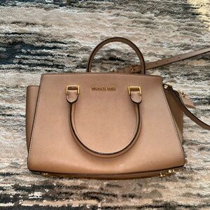 Michael Kors Crossbody Purse